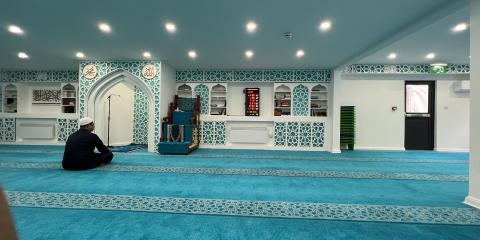 Al Aqsa Cubitt Town : image 2