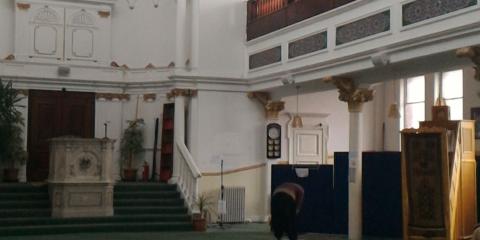 London Islamic Turkish Association Mosque : image 5