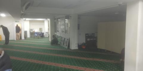 West London Islamic Centre - Greenford Medina Mosque : image 5