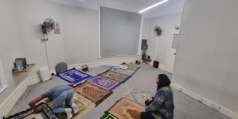 Islamic Prayer Room : image 3