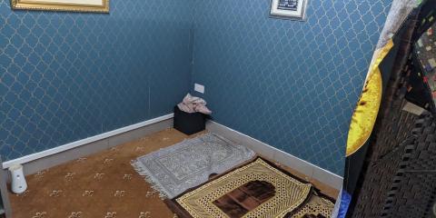 Roosters Muslim Prayer Room : image 5