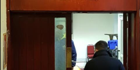 Jummah Salah in Lillington Gardens Community Centre : image 3