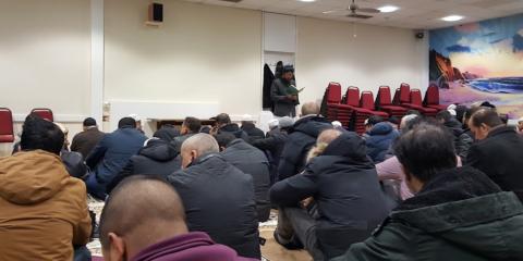 Jummah Salah in Lillington Gardens Community Centre : image 4