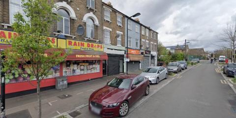 Mosque & Community Centre Vicarage Road : image 1