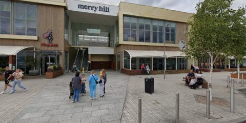 Prayers Room for Muslims - On Request to the cleaner, they will open the door : image 3