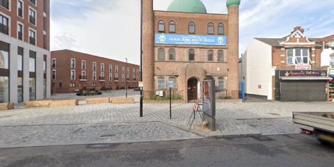 Ponders End Masjid : image 3