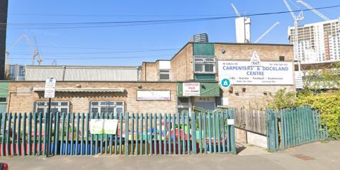 Jummah Salah/Friday Prayers in Carpenters & Dockland Centre : image 2