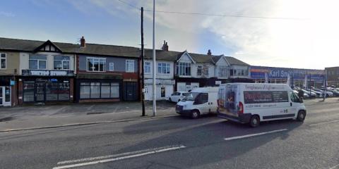 Noor-A-Madina Blackpool Central Mosque : image 1