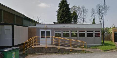 Friday Prayers (Jummah) in Evington Leisure Centre : image 2